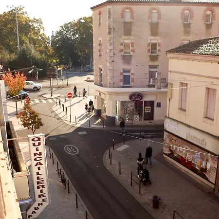 Le Duplex - Proche De La Gare - Centre-ville Daire *